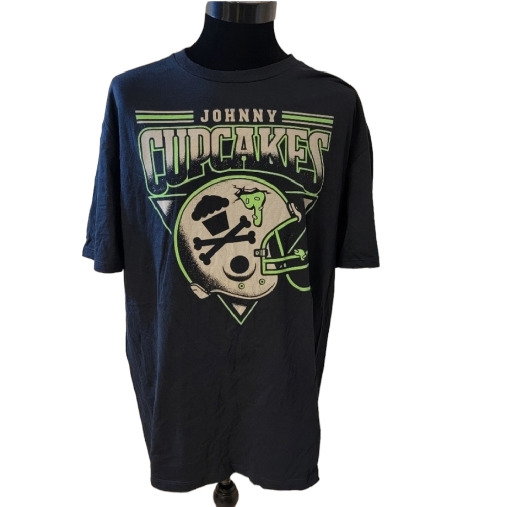 Vintage Original Johnny Cupcakes T-Shirt - XL - 100% Cotton‎